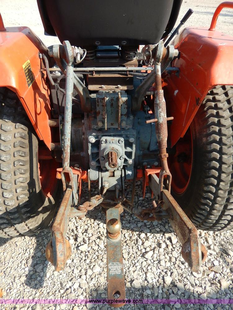 image for item I4364 Kubota B1550 tractor