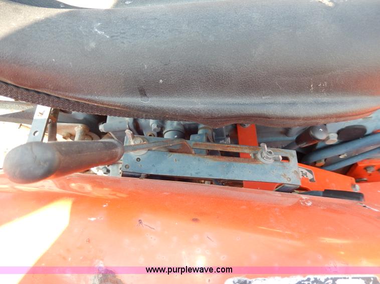 image for item I4364 Kubota B1550 tractor