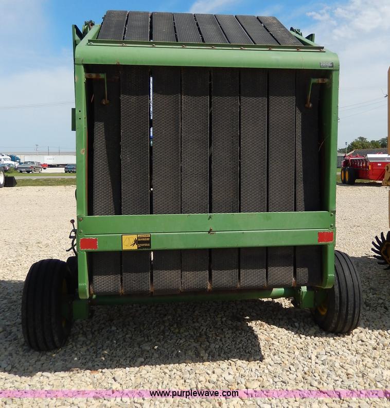 image for item I4368 John Deere 530 round baler