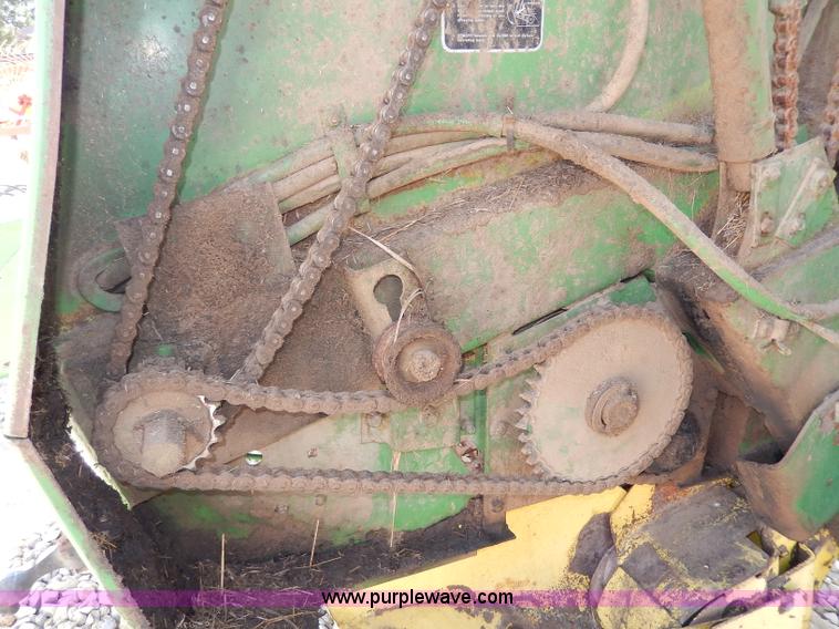 image for item I4368 John Deere 530 round baler