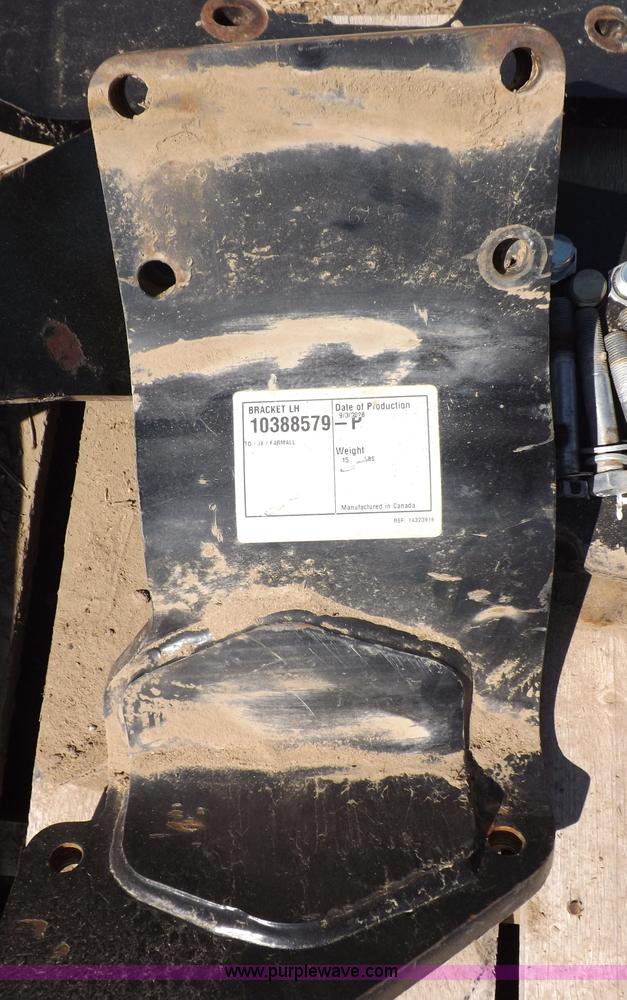 image for item I7593 JX90 loader brackets