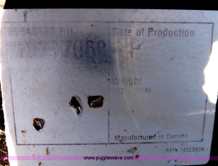 image for item I7593 JX90 loader brackets