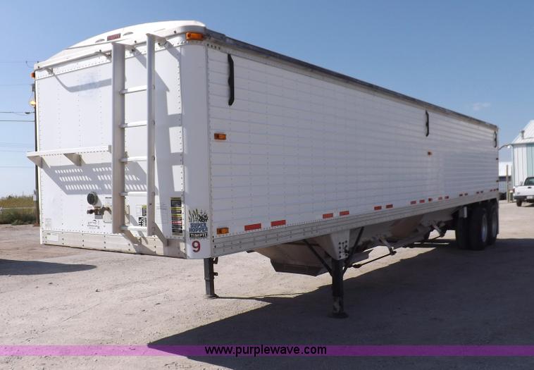 image for item I7594 2007 Timpte Super Hopper grain trailer