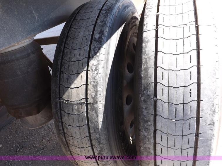 image for item I7594 2007 Timpte Super Hopper grain trailer