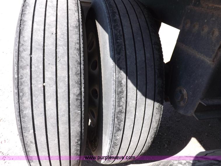 image for item I7594 2007 Timpte Super Hopper grain trailer