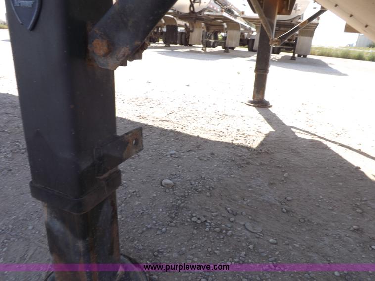 image for item I7594 2007 Timpte Super Hopper grain trailer