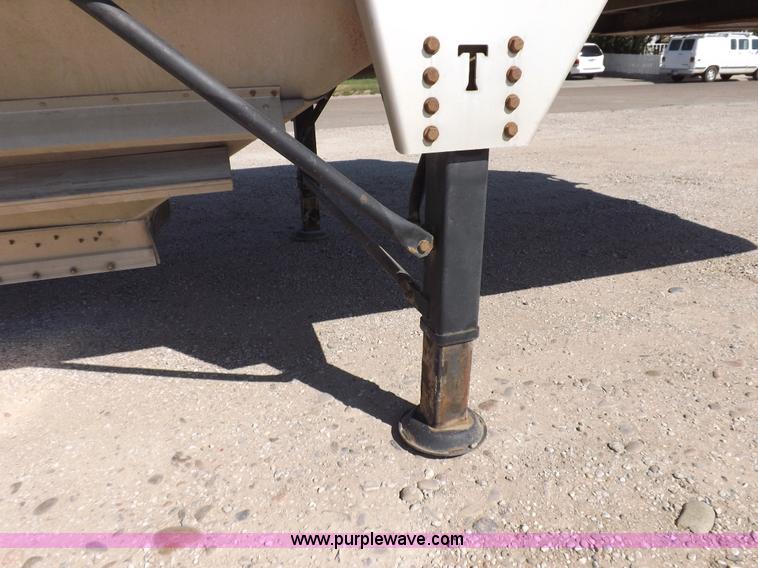 image for item I7595 2007 Timpte Super Hopper grain trailer