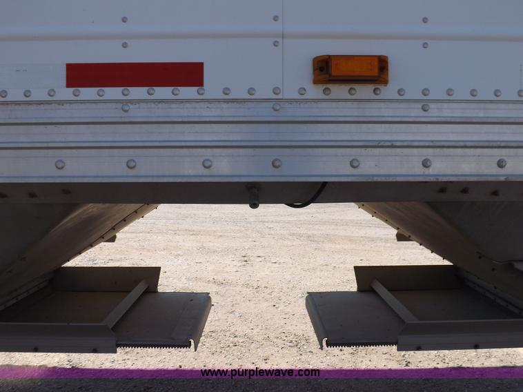 image for item I7595 2007 Timpte Super Hopper grain trailer