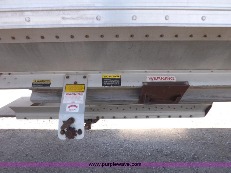 image for item I7595 2007 Timpte Super Hopper grain trailer