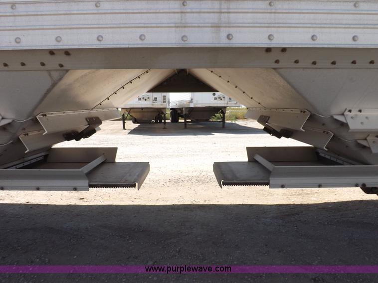 image for item I7596 2008 Timpte Super Hopper grain trailer
