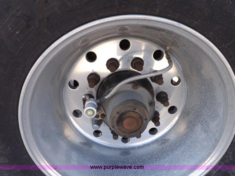 image for item I7596 2008 Timpte Super Hopper grain trailer