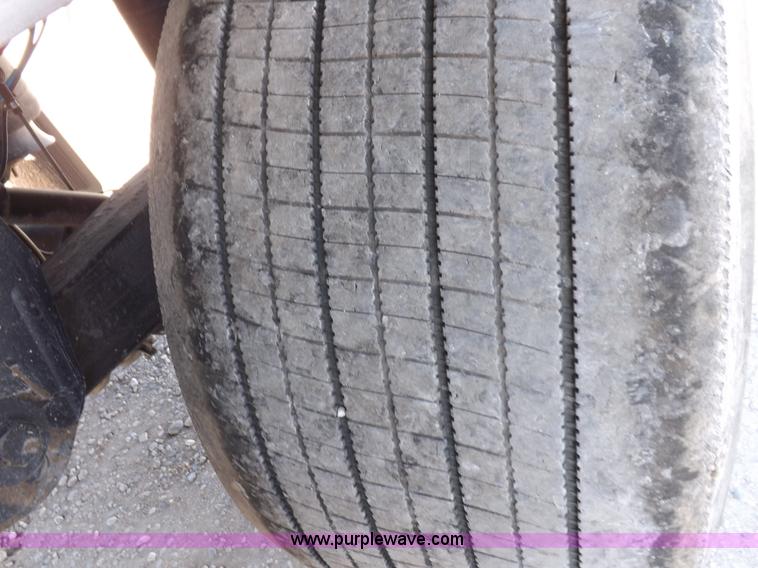 image for item I7596 2008 Timpte Super Hopper grain trailer