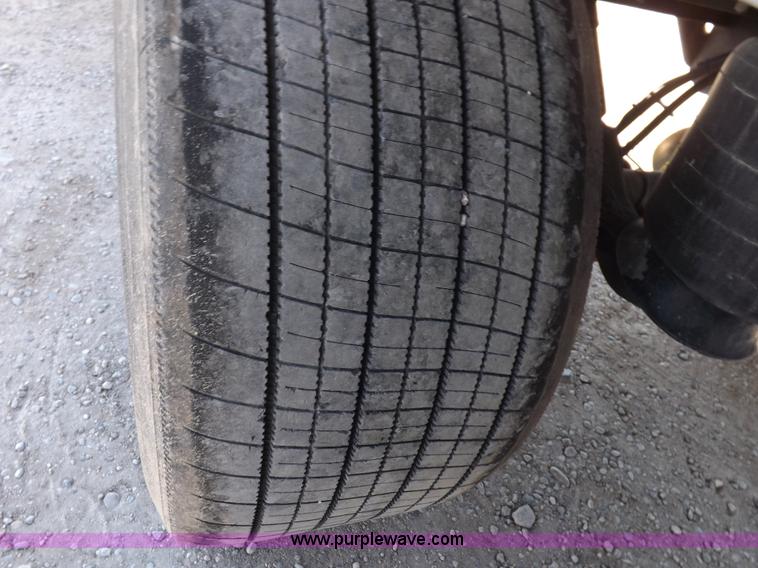 image for item I7596 2008 Timpte Super Hopper grain trailer