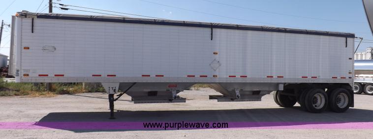 image for item I7597 2004 Timpte Super Hopper grain trailer