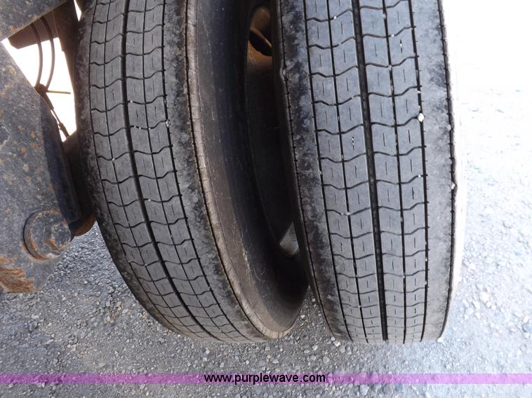 image for item I7597 2004 Timpte Super Hopper grain trailer