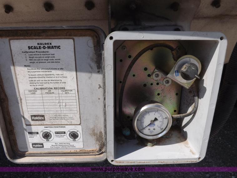 image for item I7598 2008 Timpte Super Hopper grain trailer