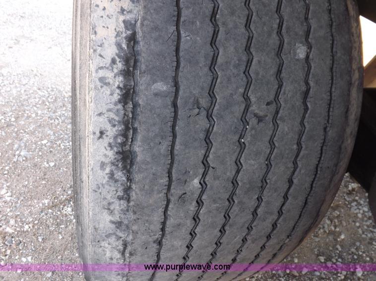 image for item I7598 2008 Timpte Super Hopper grain trailer