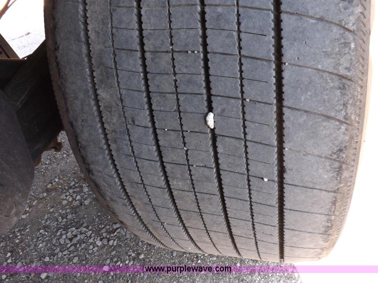 image for item I7598 2008 Timpte Super Hopper grain trailer