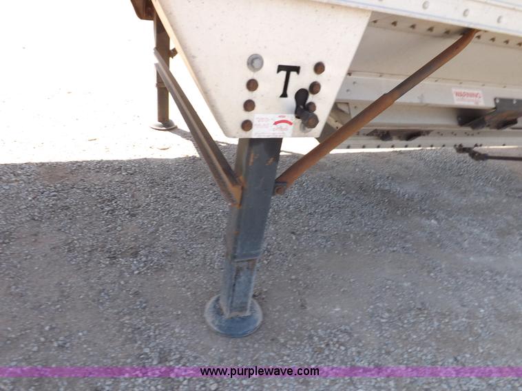 image for item I7599 2008 Timpte Super Hopper grain trailer