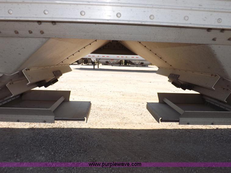 image for item I7599 2008 Timpte Super Hopper grain trailer
