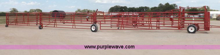image for item I7612 Diamond W 840162 portable corral system