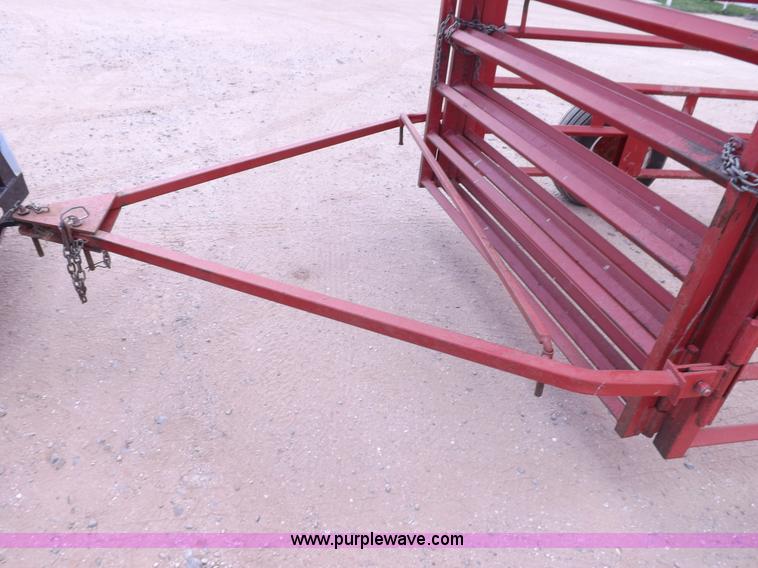 image for item I7612 Diamond W 840162 portable corral system