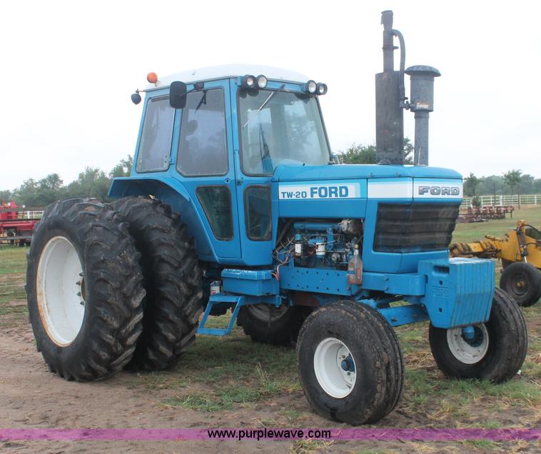 image for item I8061 Ford TW20 tractor