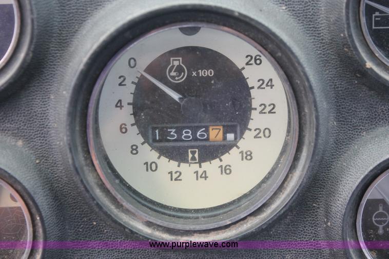 image for item I8061 Ford TW20 tractor