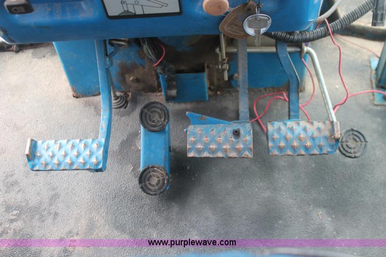 image for item I8061 Ford TW20 tractor