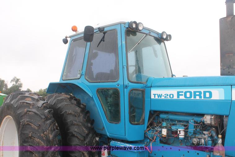 image for item I8061 Ford TW20 tractor