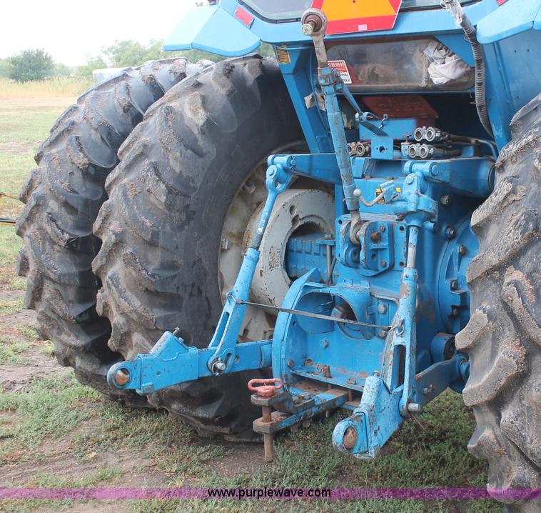 image for item I8061 Ford TW20 tractor