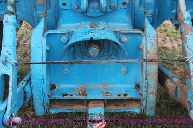 image for item I8061 Ford TW20 tractor