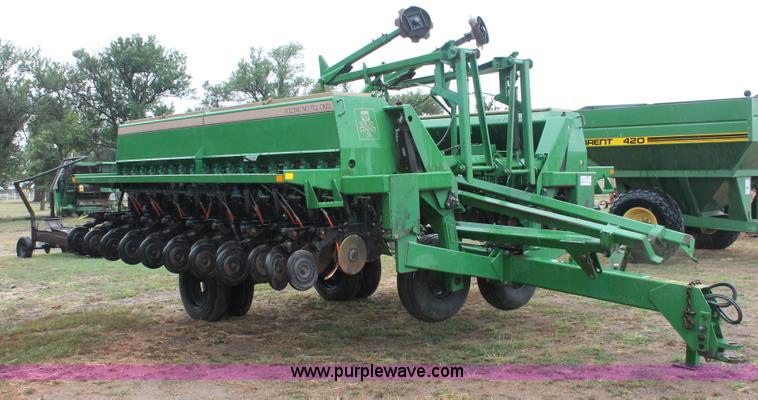 image for item I8070 Great Plains Solid Stand 30 folding no-till drill