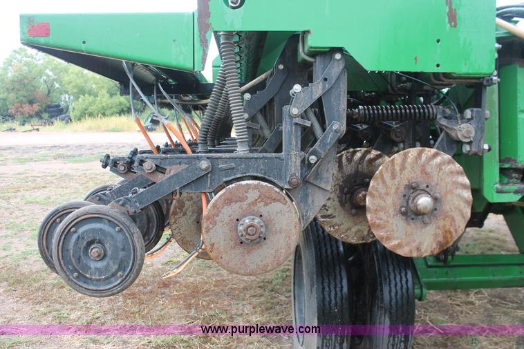 image for item I8070 Great Plains Solid Stand 30 folding no-till drill