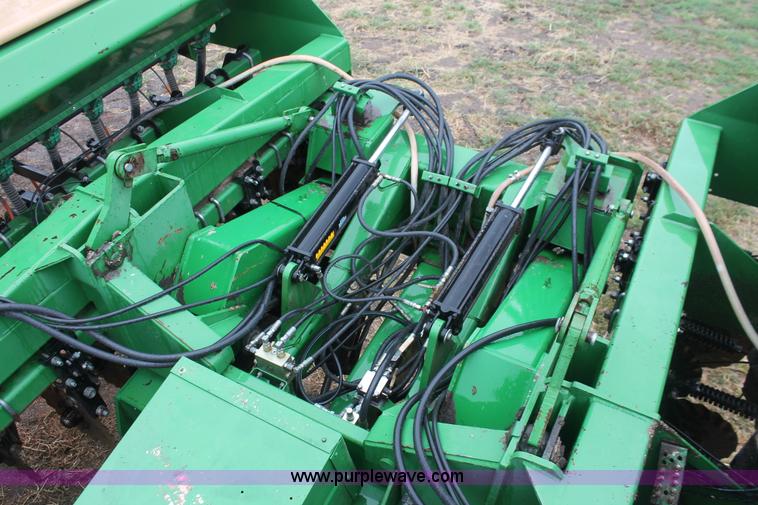 image for item I8070 Great Plains Solid Stand 30 folding no-till drill