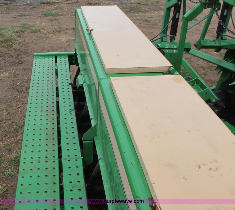 image for item I8070 Great Plains Solid Stand 30 folding no-till drill