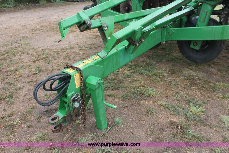 image for item I8070 Great Plains Solid Stand 30 folding no-till drill
