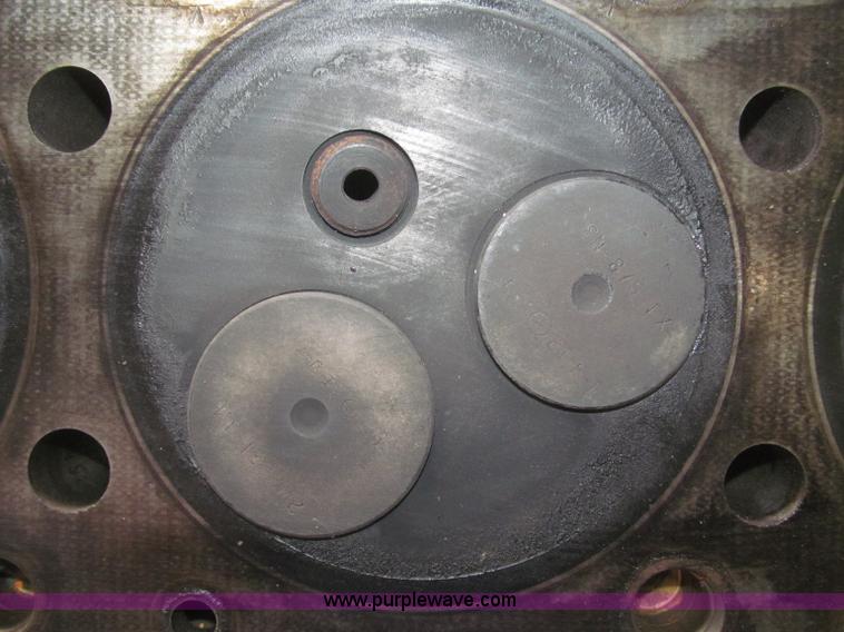 image for item AE9463 Caterpillar 3304 cylinder head