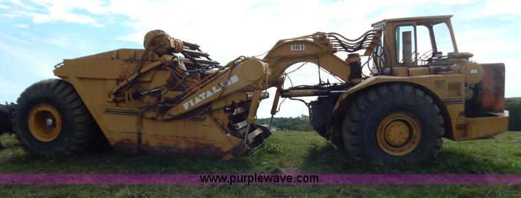 image for item B5813 1978 Fiat-Allis 161 elevating scraper