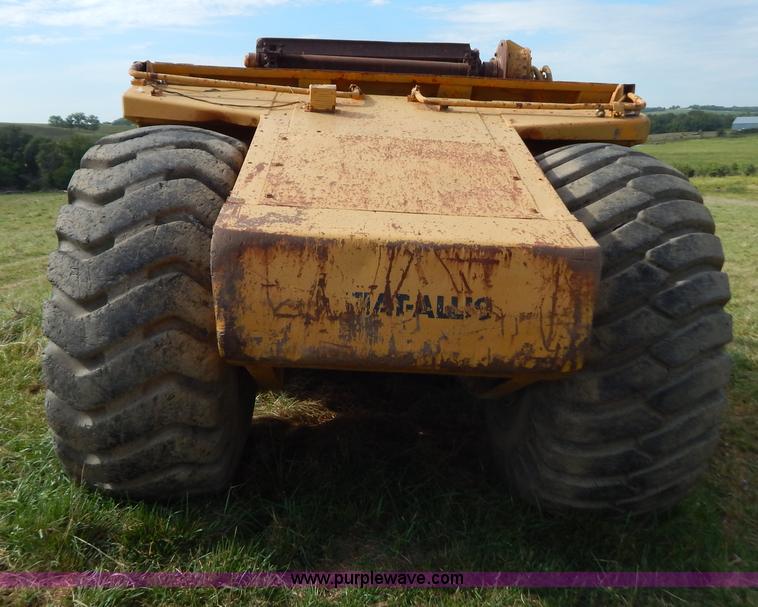 image for item B5813 1978 Fiat-Allis 161 elevating scraper