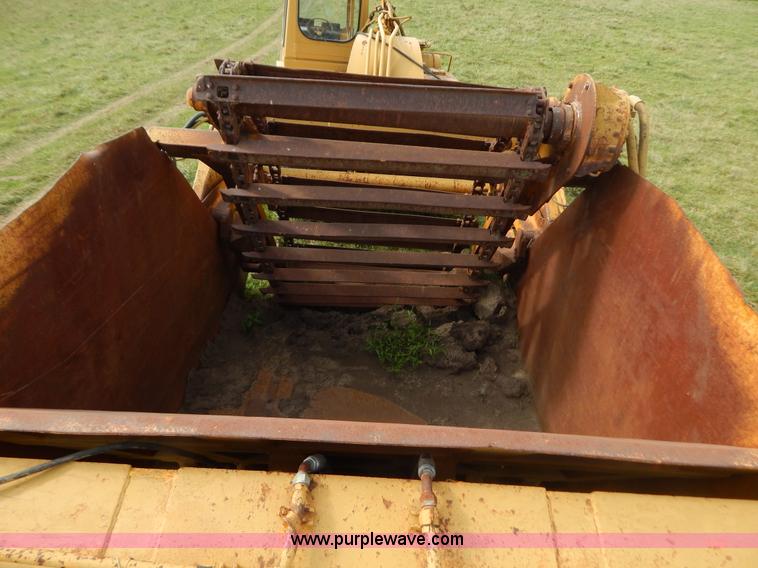 image for item B5813 1978 Fiat-Allis 161 elevating scraper