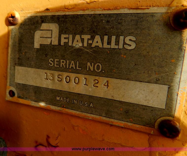 image for item B5813 1978 Fiat-Allis 161 elevating scraper