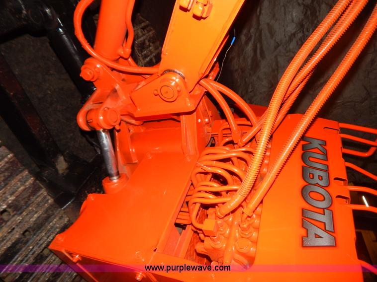 image for item B5822 Kubota KH8 compact excavator