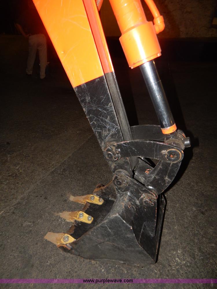 image for item B5822 Kubota KH8 compact excavator