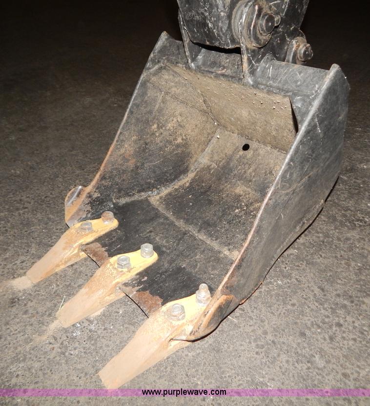 image for item B5822 Kubota KH8 compact excavator