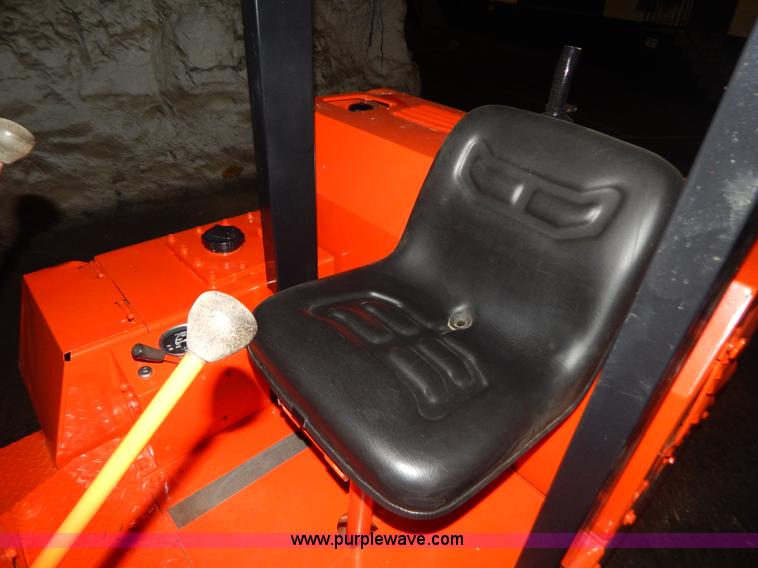 image for item B5822 Kubota KH8 compact excavator