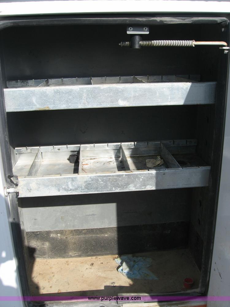 image for item B6426 2006 Ford F250 Super Duty XL SuperCab service truck