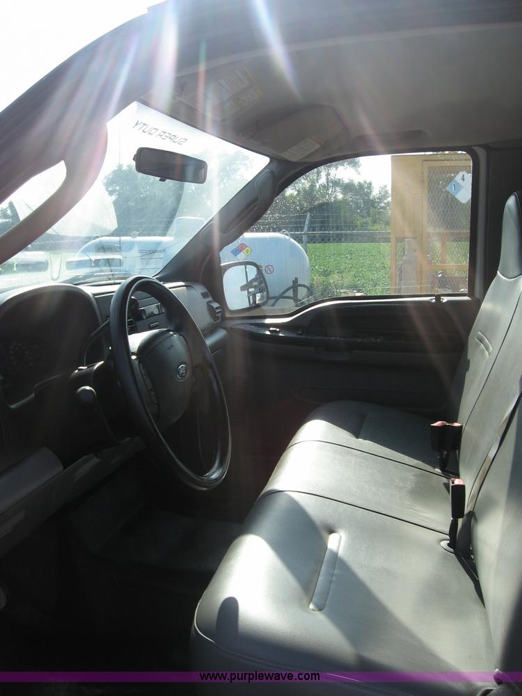 image for item B6426 2006 Ford F250 Super Duty XL SuperCab service truck