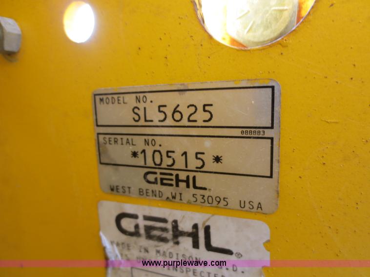 image for item D5948 1995 Gehl SL5625 skid steer