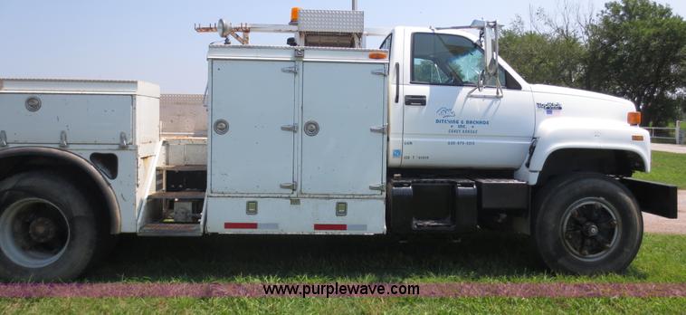 image for item D5957 1994 GMC TopKick service truck